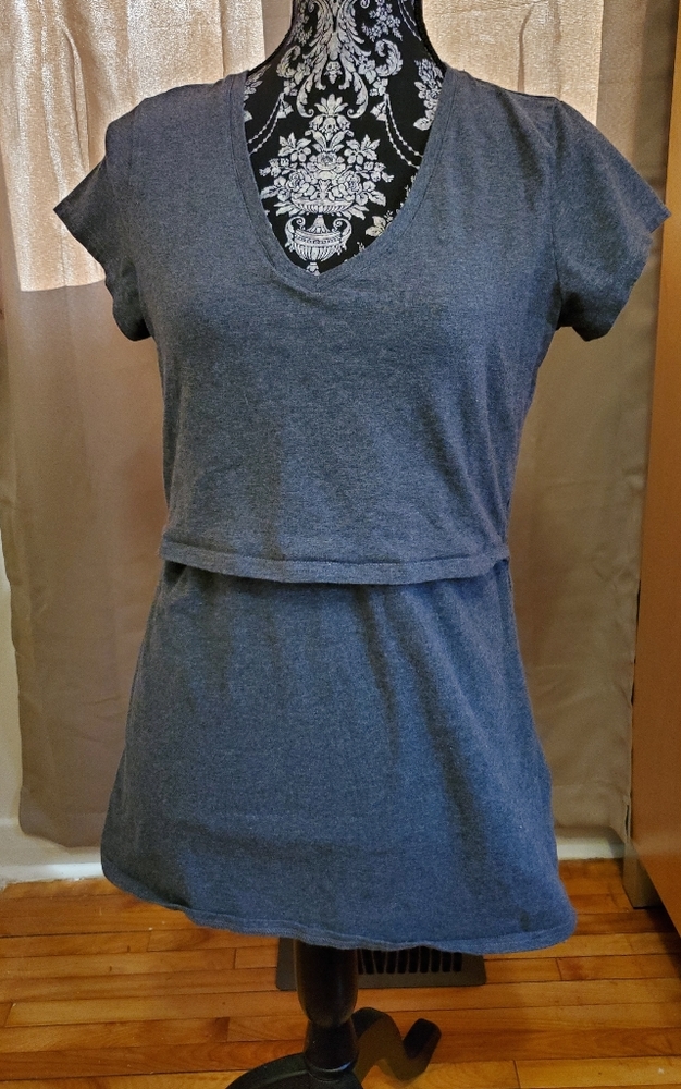 Medium nursing tshirt